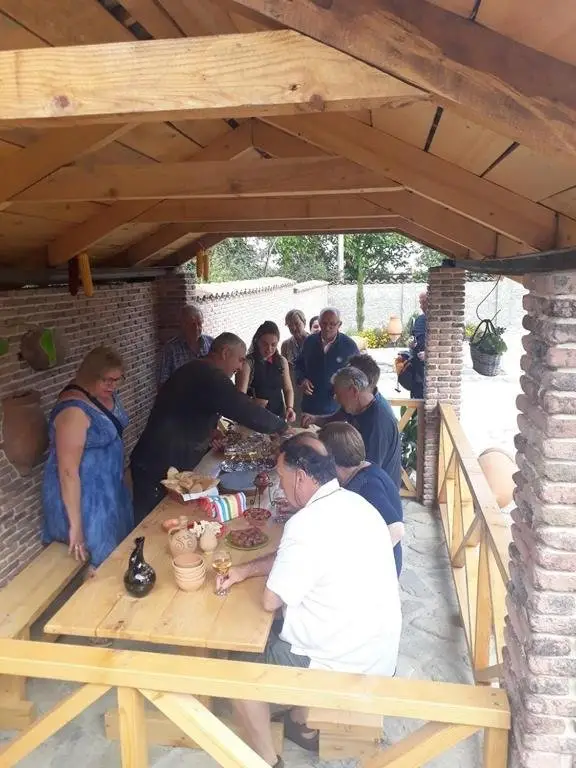 Телави: Kakhuri Qveveis Sakhli