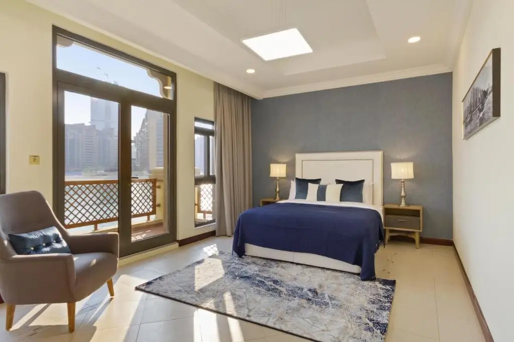 Дубай: Bespoke Residences - 4 Bedroom Luxury Villa in The Palm