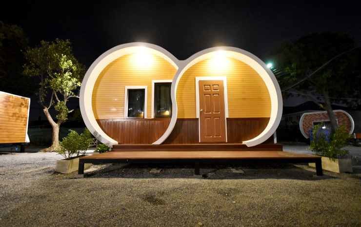 Бангкок: Tiny Hut Resort by vava