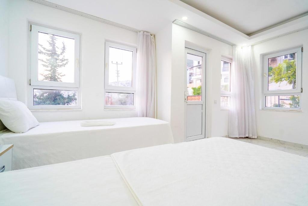 Калкан: Flat with Shared Pool, Terrace and Jacuzzi in Kas