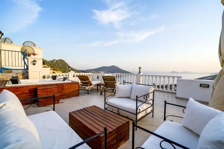 Калкан: Flat with Shared Pool, Terrace and Jacuzzi in Kas