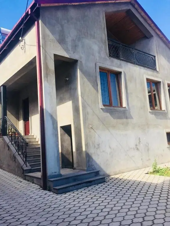Телави: Telavi art house