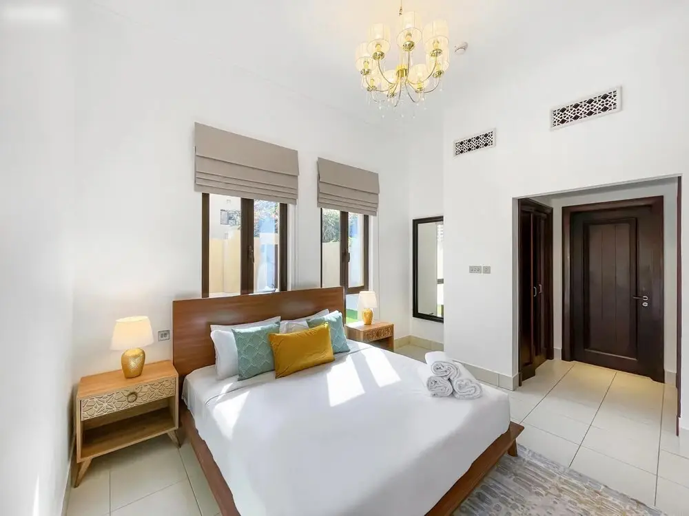 Дубай: 1-br Dazingly lit Downtown