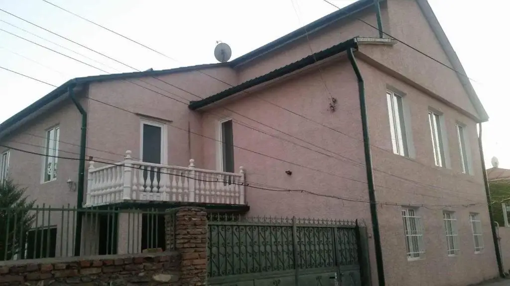 Телави: Art house