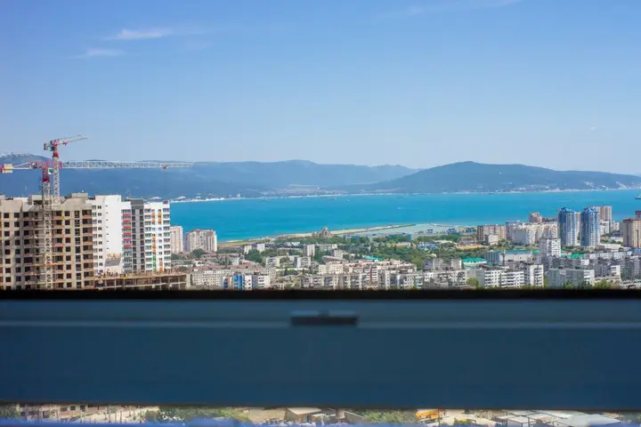 Новороссийск: Апартаменты С Видом на Море и Горы