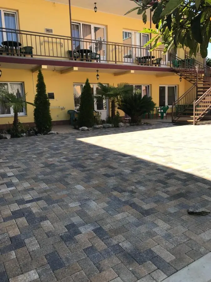 Красная Поляна: Guest house Solnechny Dvorik