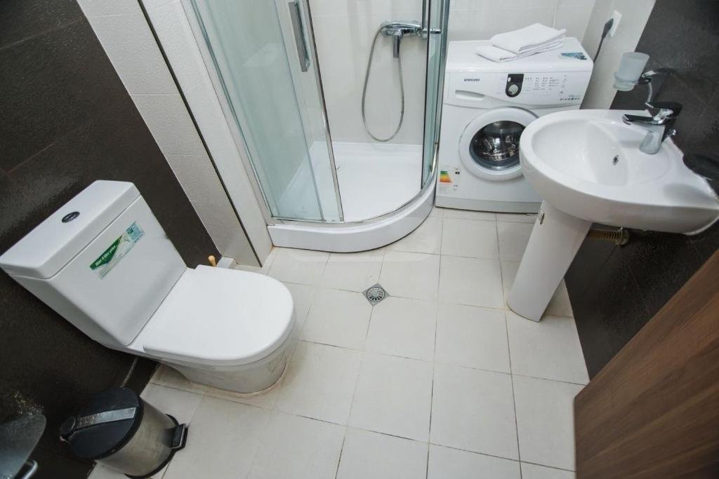 Батуми: Apartment in Orbi Sea Tower for rent (15a)