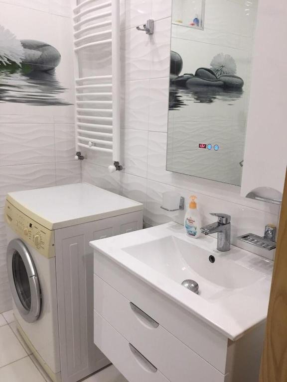 Батуми: Seaside Apartment BATUMI