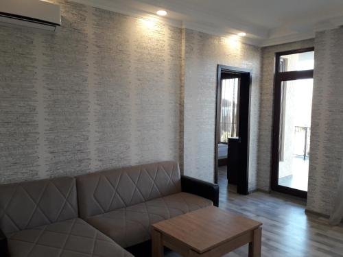 Батуми: G & A Guesthouse
