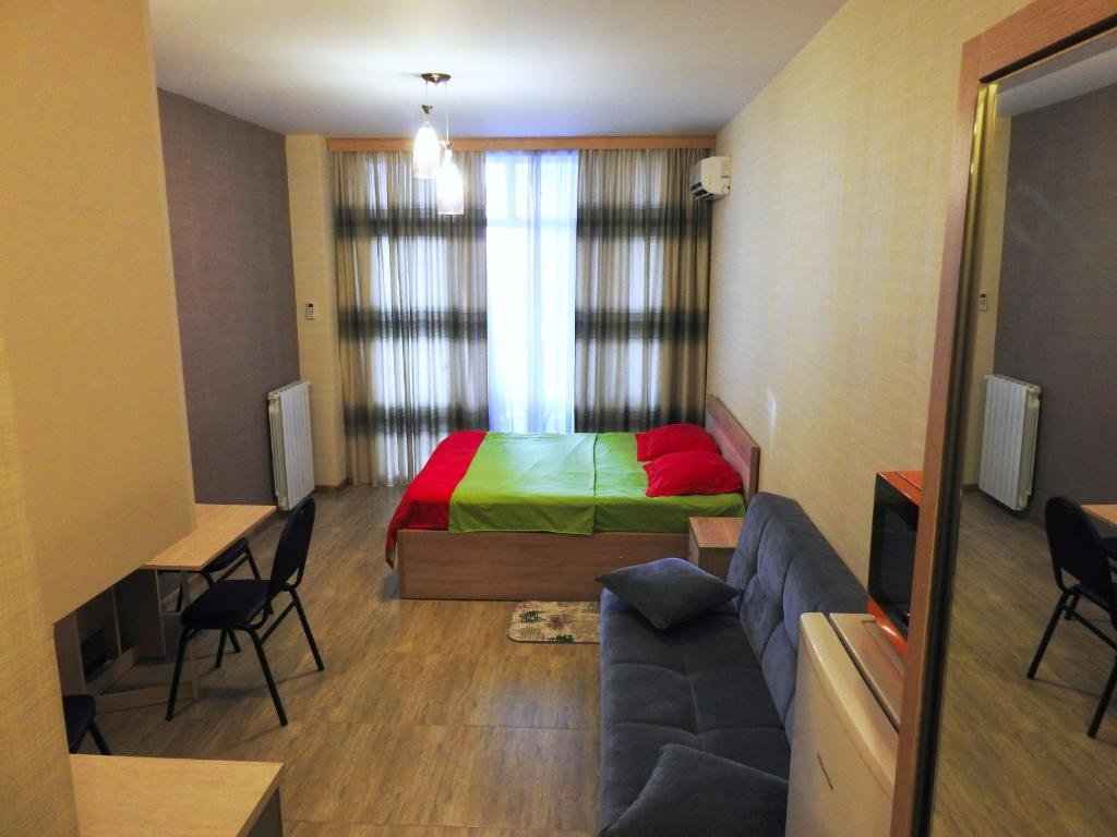 Батуми: Real Palace Apartment