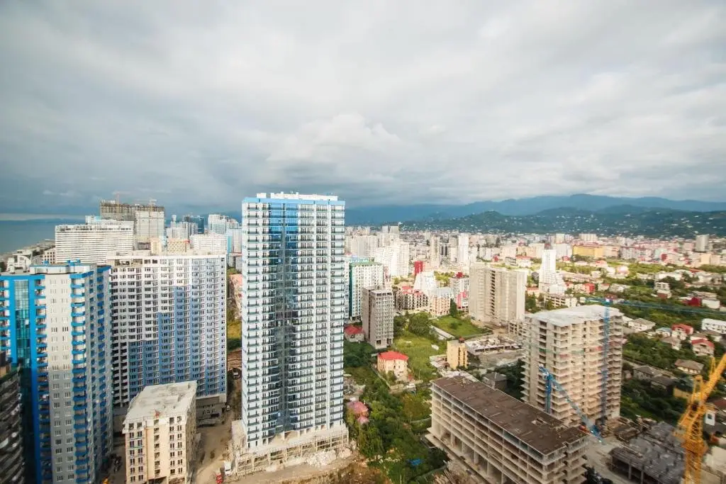 Батуми: Real Beach Tower