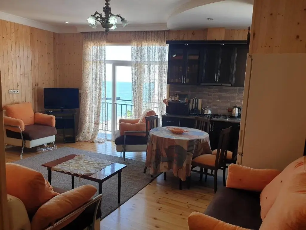 Кобулети: Apartment with sea view 37