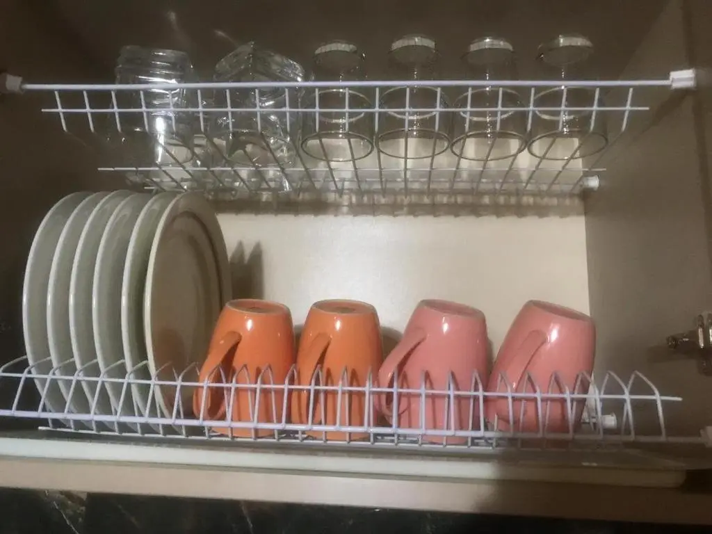 Тбилиси: Whole Elite Apartment for Rent 1-5 person on Ave Rustaveli