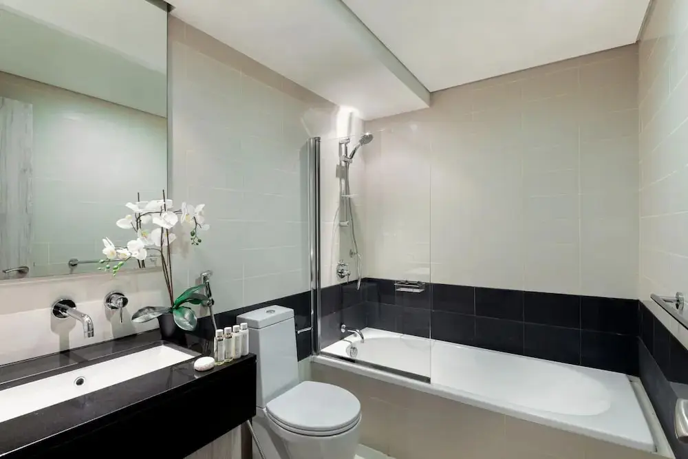 Дубай: Central Dubai Apt w Danish Twist Burj Khalifa Vws