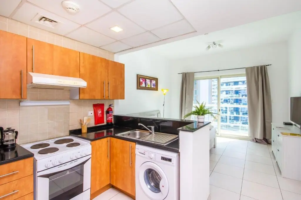 Дубай: Bespoke Residences - Studio Apartment with Marina View