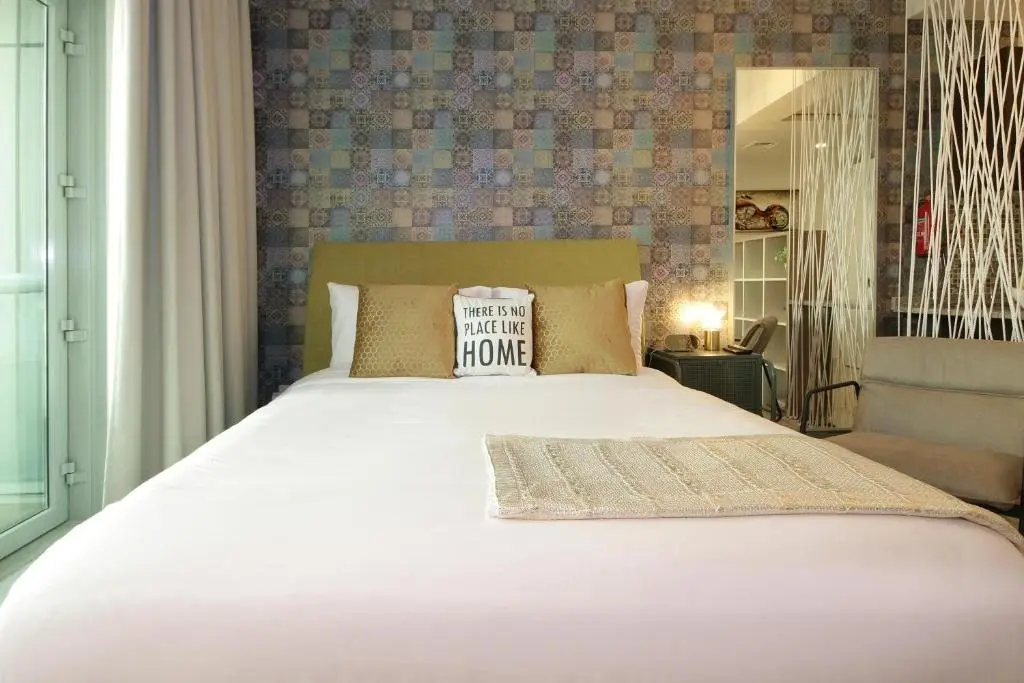Signature Holiday Homes - Elegant Studio Apartment in Arena Apartments — фото 1
