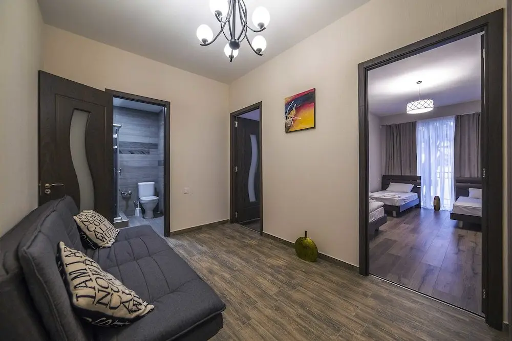 Тбилиси: Proper Apartments Old Tbilisi
