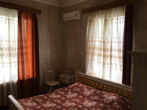 Тбилиси: Guest House Madona