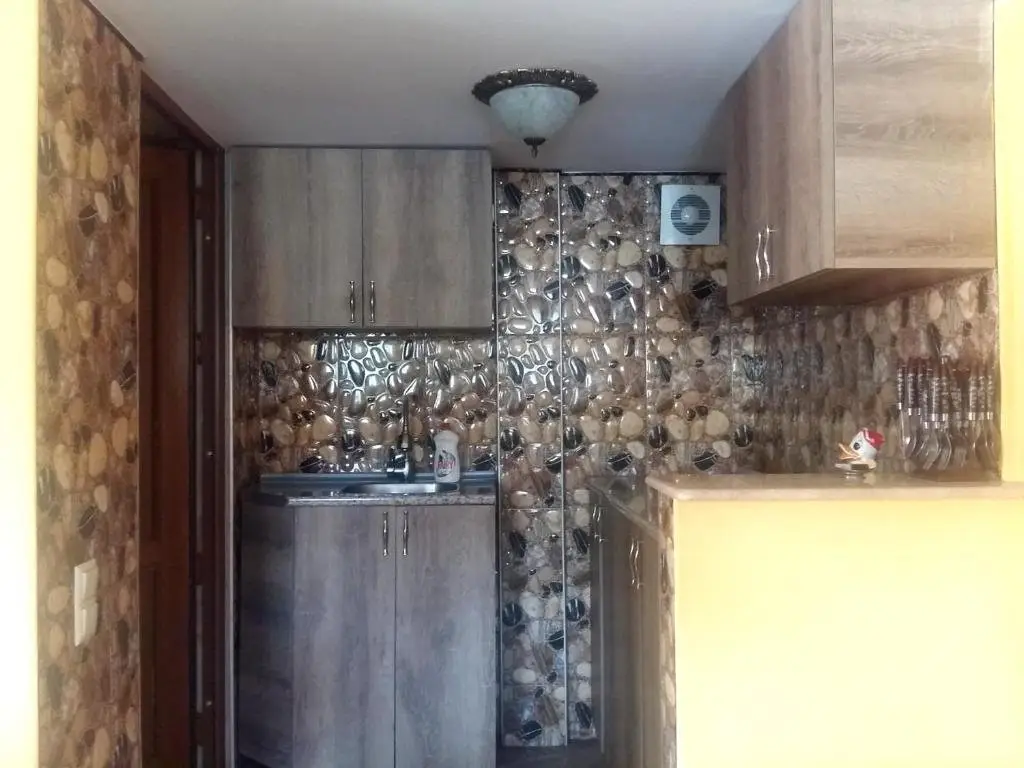 Батуми: Home in Noneshvili str 1