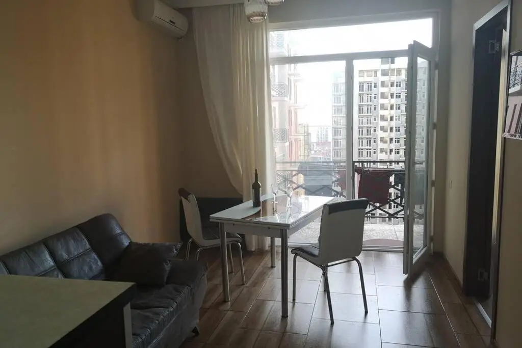 Батуми: Kvartira v Batumi, 10 minut do morja.