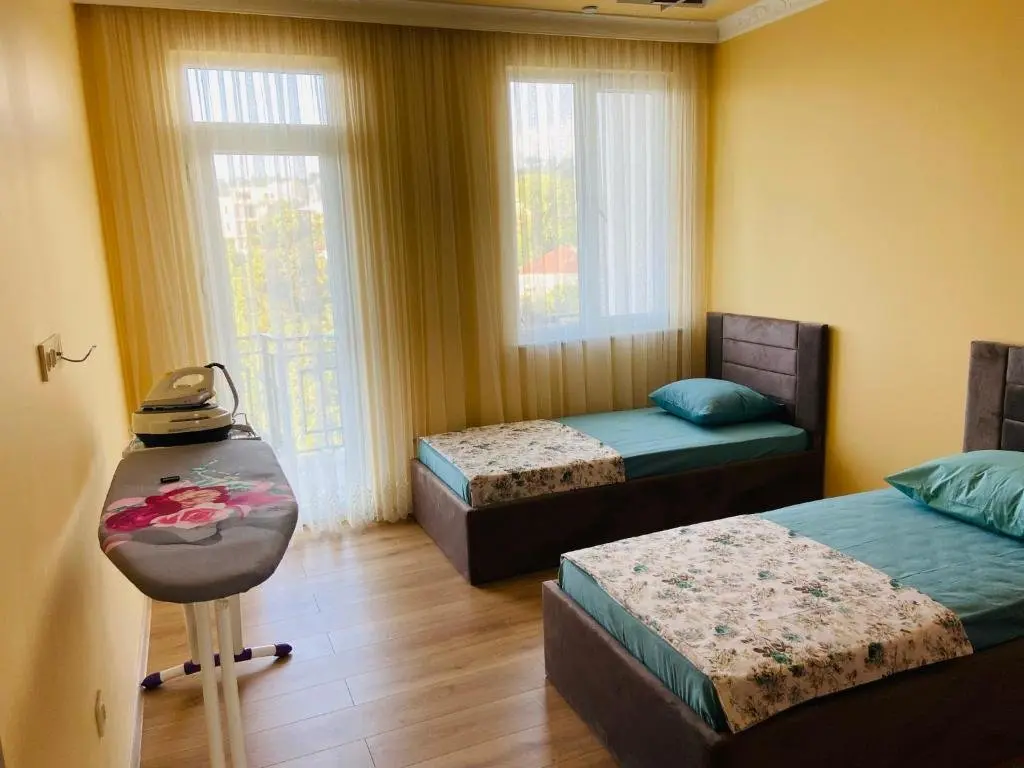 Батуми: apartment 65 in the makhinjauri