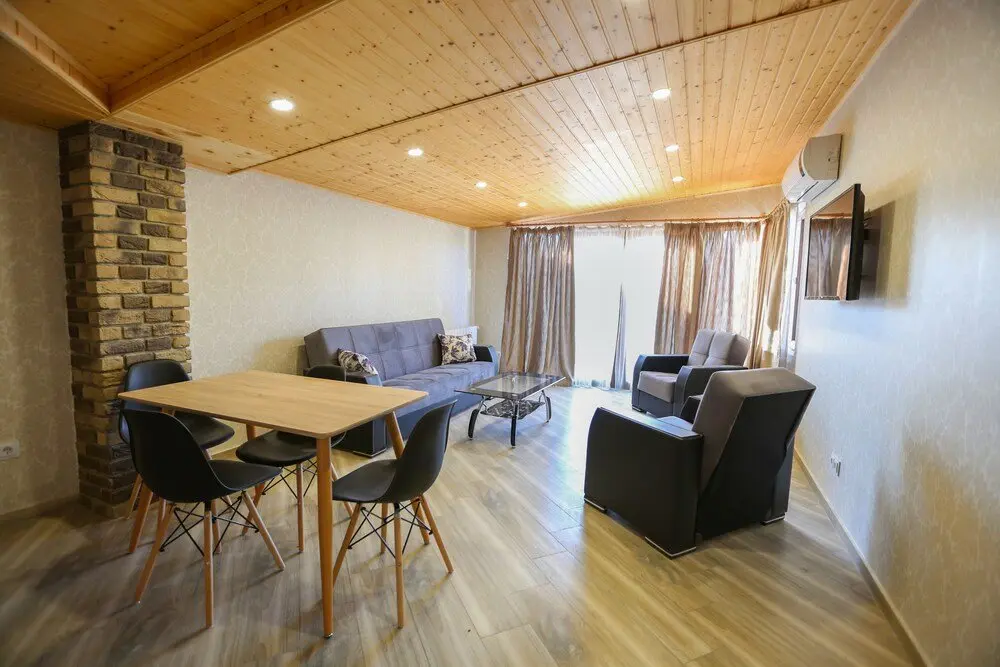 Тбилиси: Hosthub Apartment At Vakhtang Chikovani 1