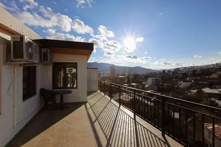 Тбилиси: Hosthub Apartment At Vakhtang Chikovani 1