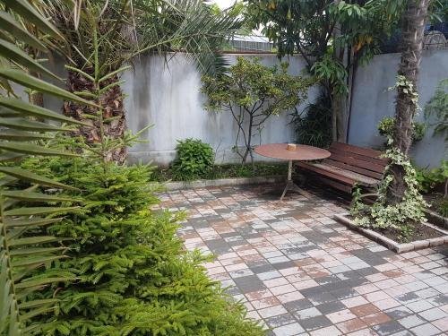 Батуми: Guesthouse in Batumi 97