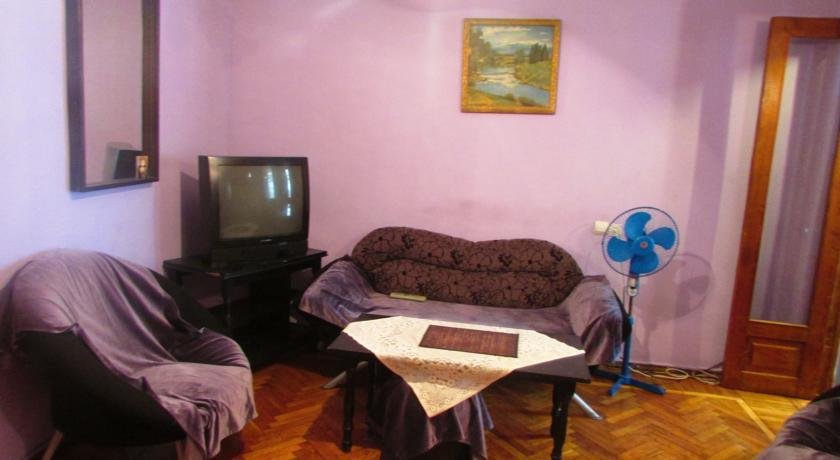 Тбилиси: Apartment on Machabeli 20