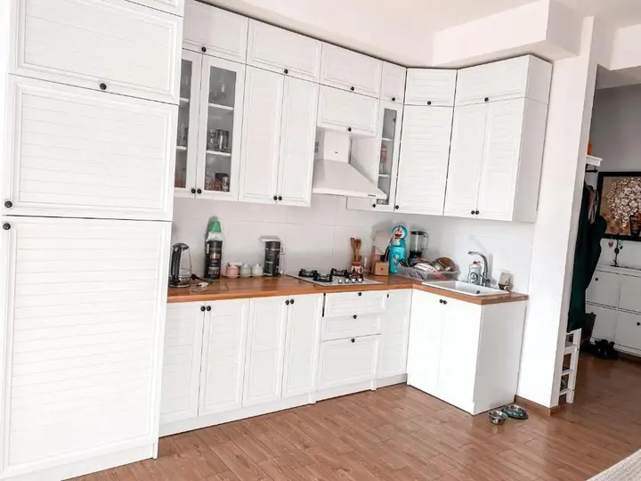 Тбилиси: cozy 2 bedroom apartment in vintage style