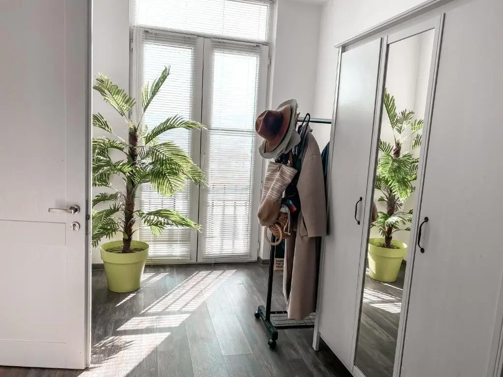 Тбилиси: cozy 2 bedroom apartment in vintage style