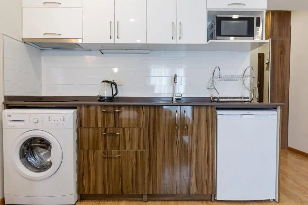 Батуми: Comfy and Modern Studio Apartment In The Center of Batumi