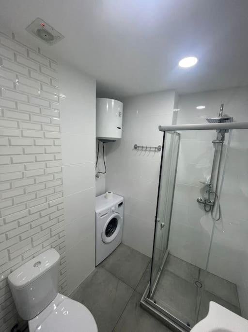 Батуми: Leo Group Luxury Apartment 14 296B Sunrise Batumi