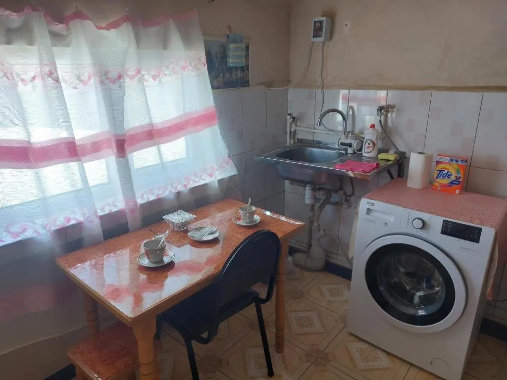 Тбилиси: Green House In Vazisubani