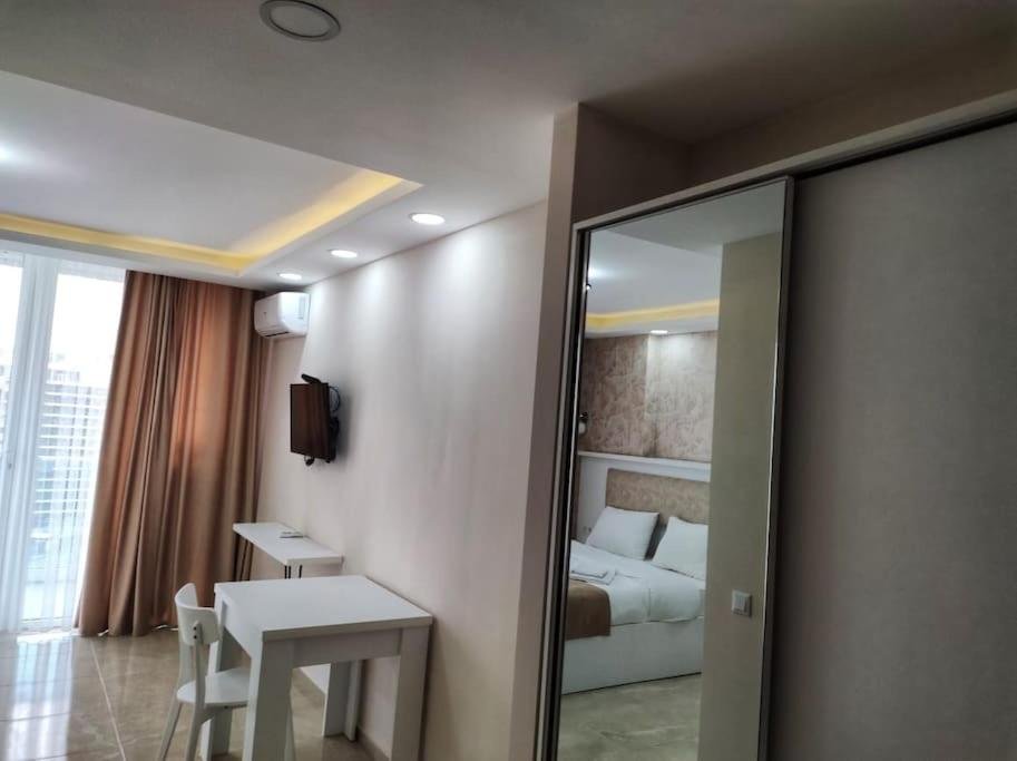 Батуми: Leo Group Luxury Apartment 14 294 Sunrise Batumi