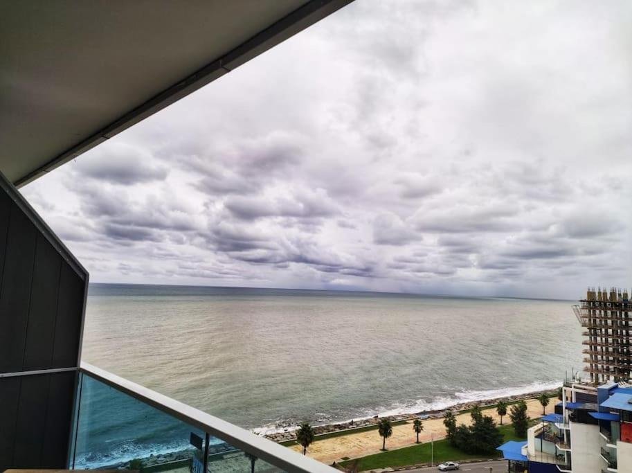 Батуми: Leo Group Luxury Apartment 14 294 Sunrise Batumi