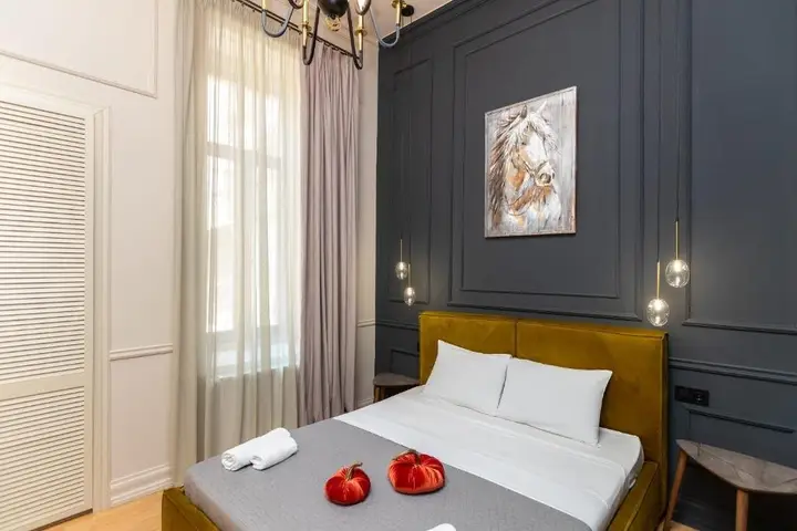 Тбилиси: Stylish 2Br Apartment In The Center Of Tbilisi