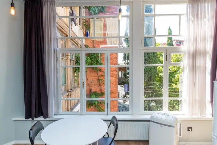 Тбилиси: charming 1br apartment w panoramic view