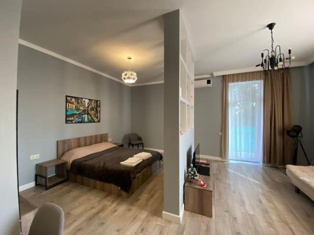 Тбилиси: comfy 3 apartment house for 9 people