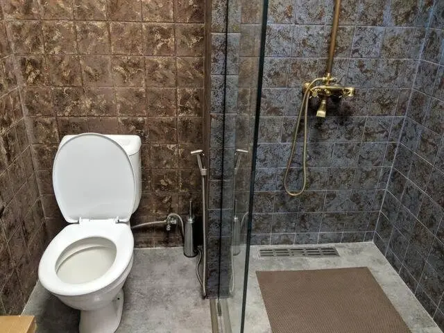 Тбилиси: comfy 3 apartment house for 9 people