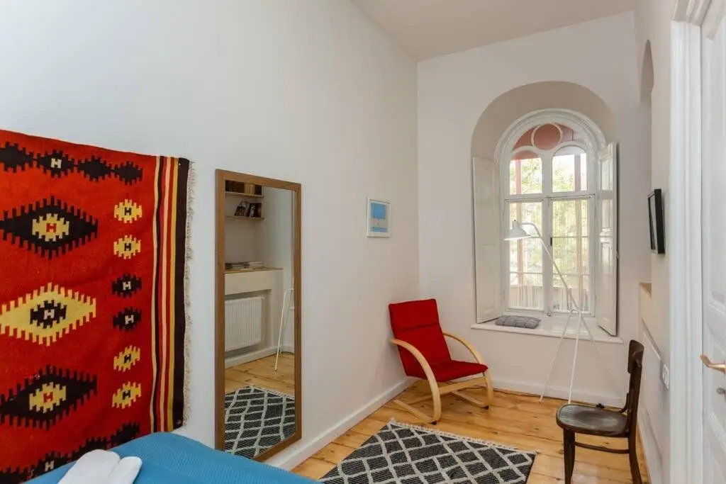 Тбилиси: Charming 2BR Apt in Old Tbilisi