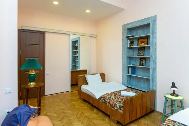 Тбилиси: cozy 1br apartment with stunning views