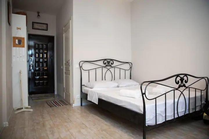 Батуми: batumi one lovely bedroom apartment 720