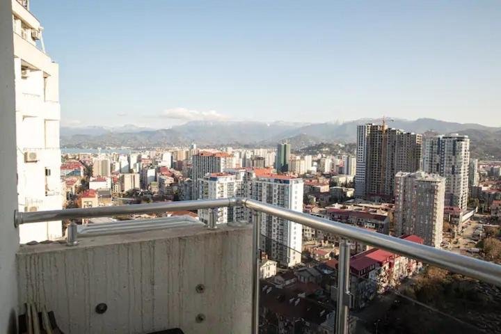 Батуми: batumi one lovely bedroom apartment 720