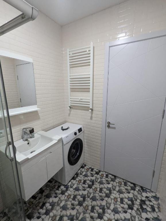 Тбилиси: New Stylish 2 Bedroom Apartment In New Building
