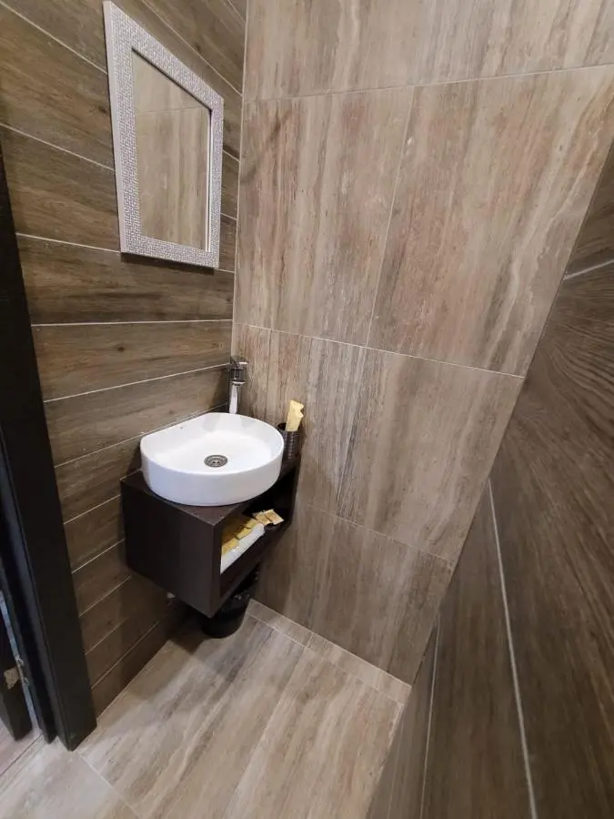 Москва: Мосотель Профсоюзная