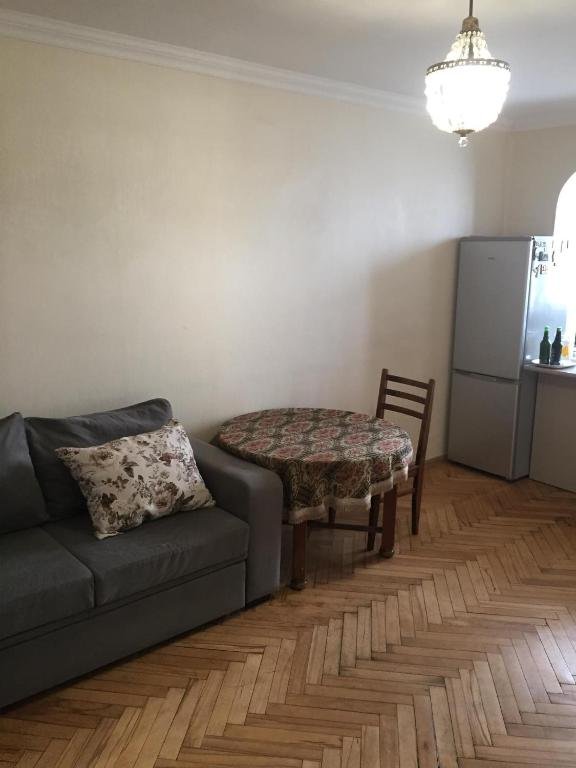 Тбилиси: cozy 1 bedroom apartment in tbilisi.