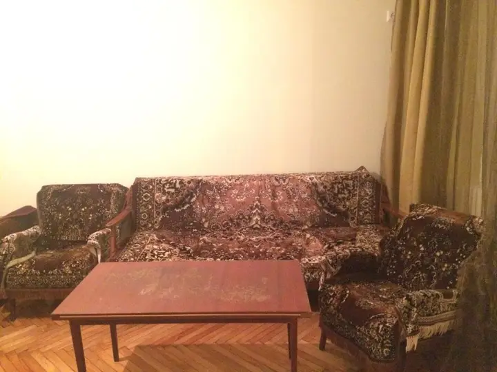 Батуми: Apartment On Pirosmani 11
