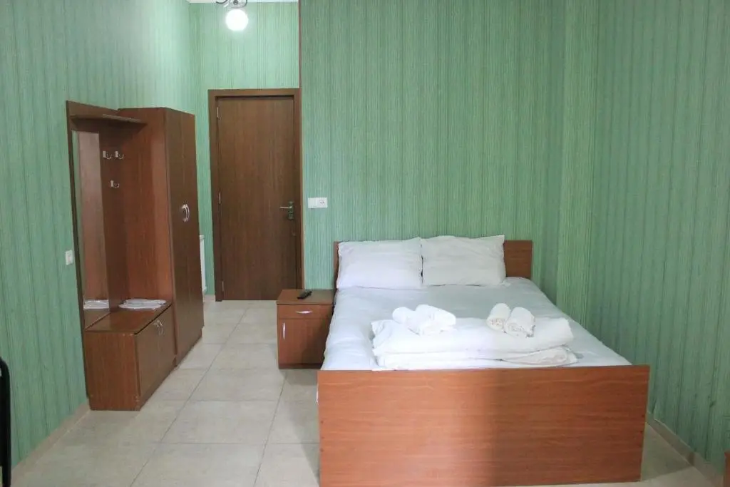 Тбилиси: Hotel2005