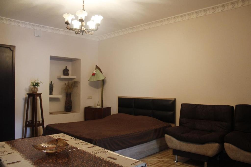 Тбилиси: Apartment On Wine Rise 7
